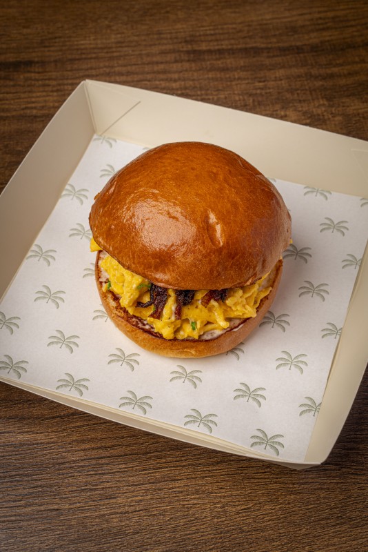 Caramelized Onion Egg Bun
