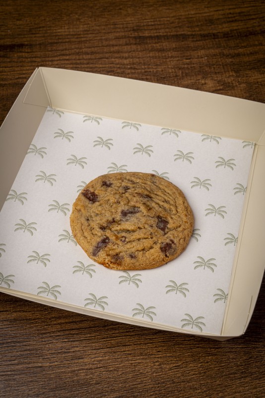 Chocolate chip cookie